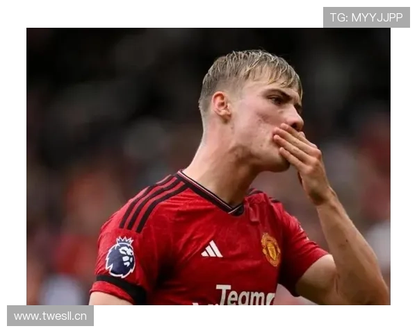 曼联战术体系缺乏稳定性,已在赛季关键阶段对球队表现形成制约 曼联战术体系缺乏稳定性,已在赛季关键阶段对球队表现形成制约