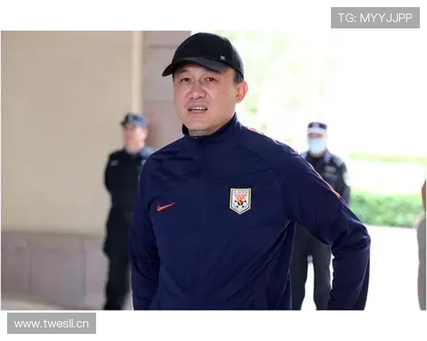 山东泰山阵容老化问题在赛季中逐步显现,对球队表现稳定性带来考验 山东泰山阵容老化问题在赛季中逐步显现,对球队表现稳定性带来考验
