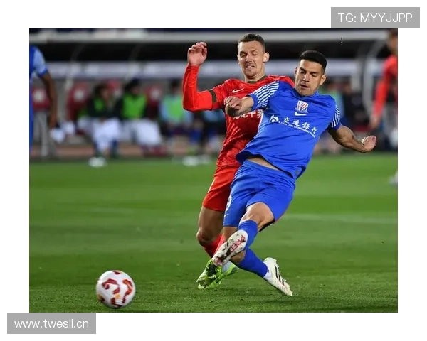 申花阵容稳固但进攻缺乏新意,战术变化能否带来突破? 申花阵容稳固但进攻缺乏新意,战术变化能否带来突破?