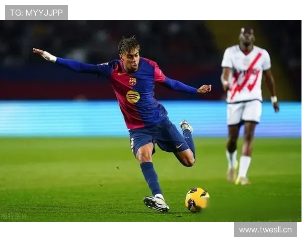 亚马尔是否被巴萨过度依赖？体系兼容性与角色定位解析