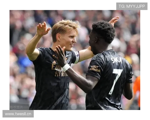 维尔茨与厄德高组织能力对比：谁更接近中场核心模板？