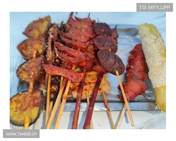 徐灿训练完直接去夜市吃烧烤，自律人设崩了？